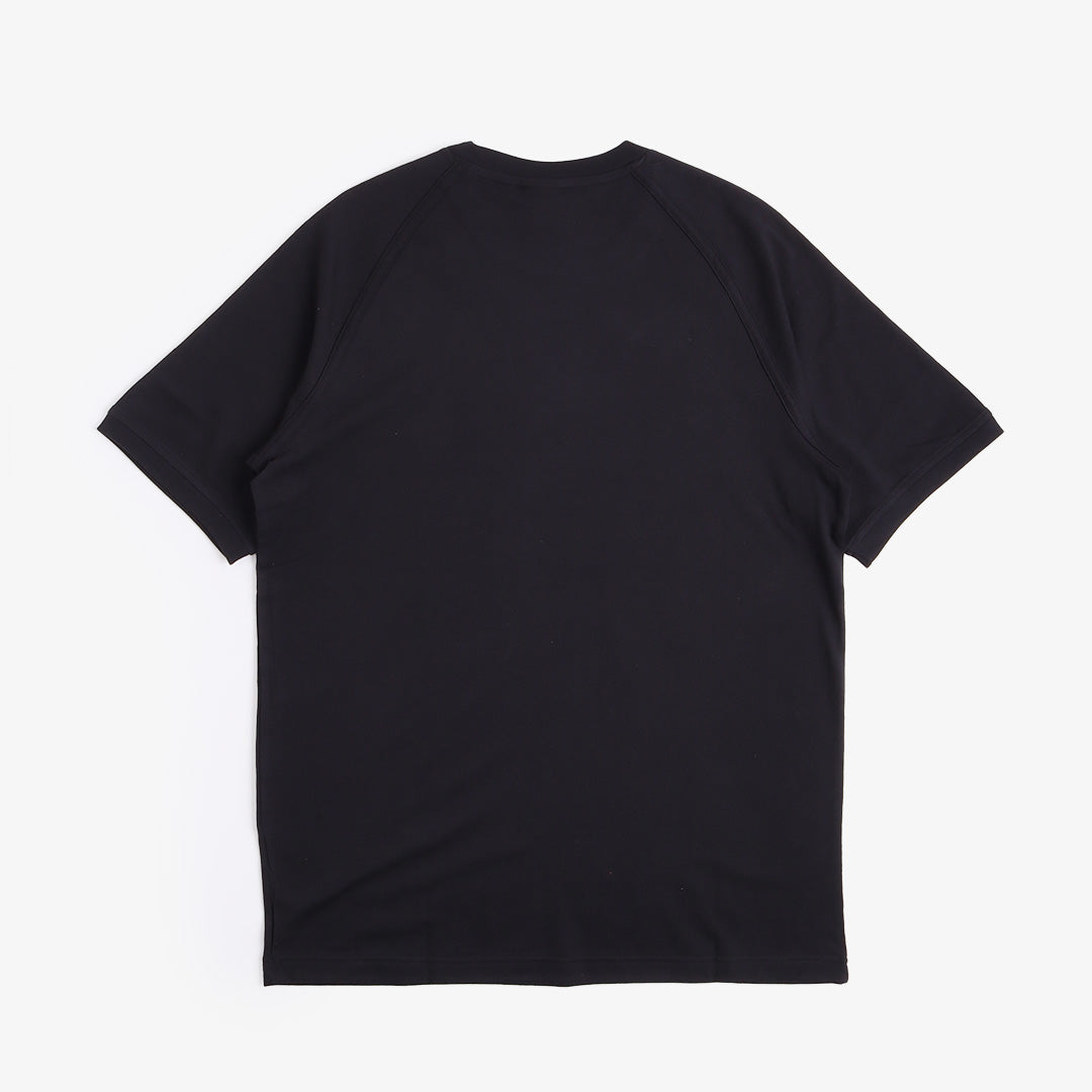 Adidas Originals Essentials+ RVS T-Shirt, Black White, Detail Shot 3