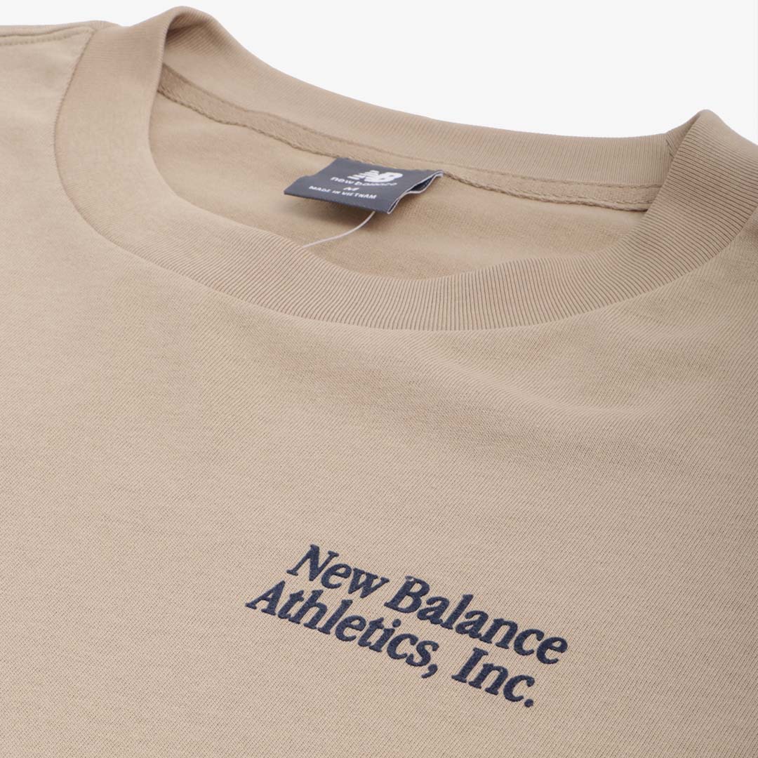New Balance Flocked Relaxed T-Shirt, Stoneware, Detail Shot 4