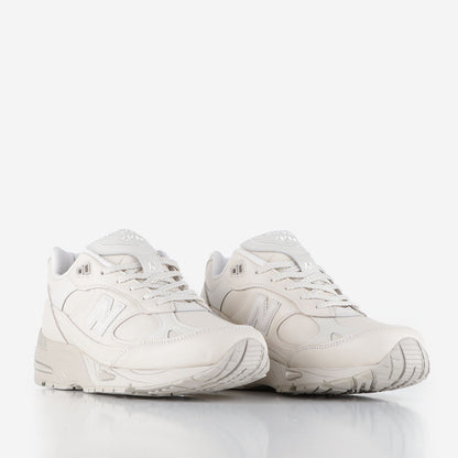 New Balance M991OW 'Contemporary Luxe' Shoes, Off White, Detail Shot 2