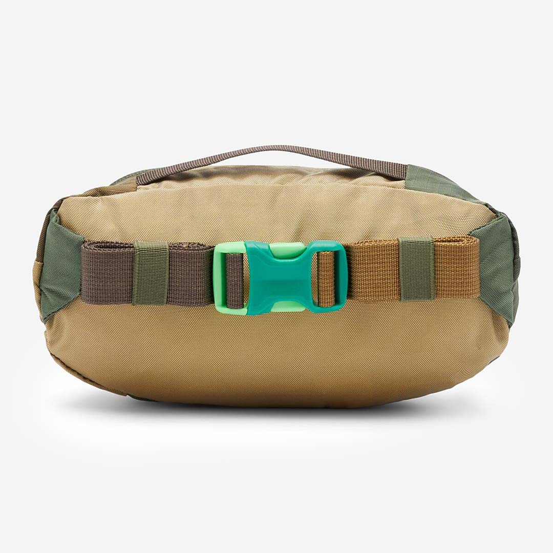 Cotopaxi Kapai 1.5L Hip Pack, Del Dia Earth, Detail Shot 2