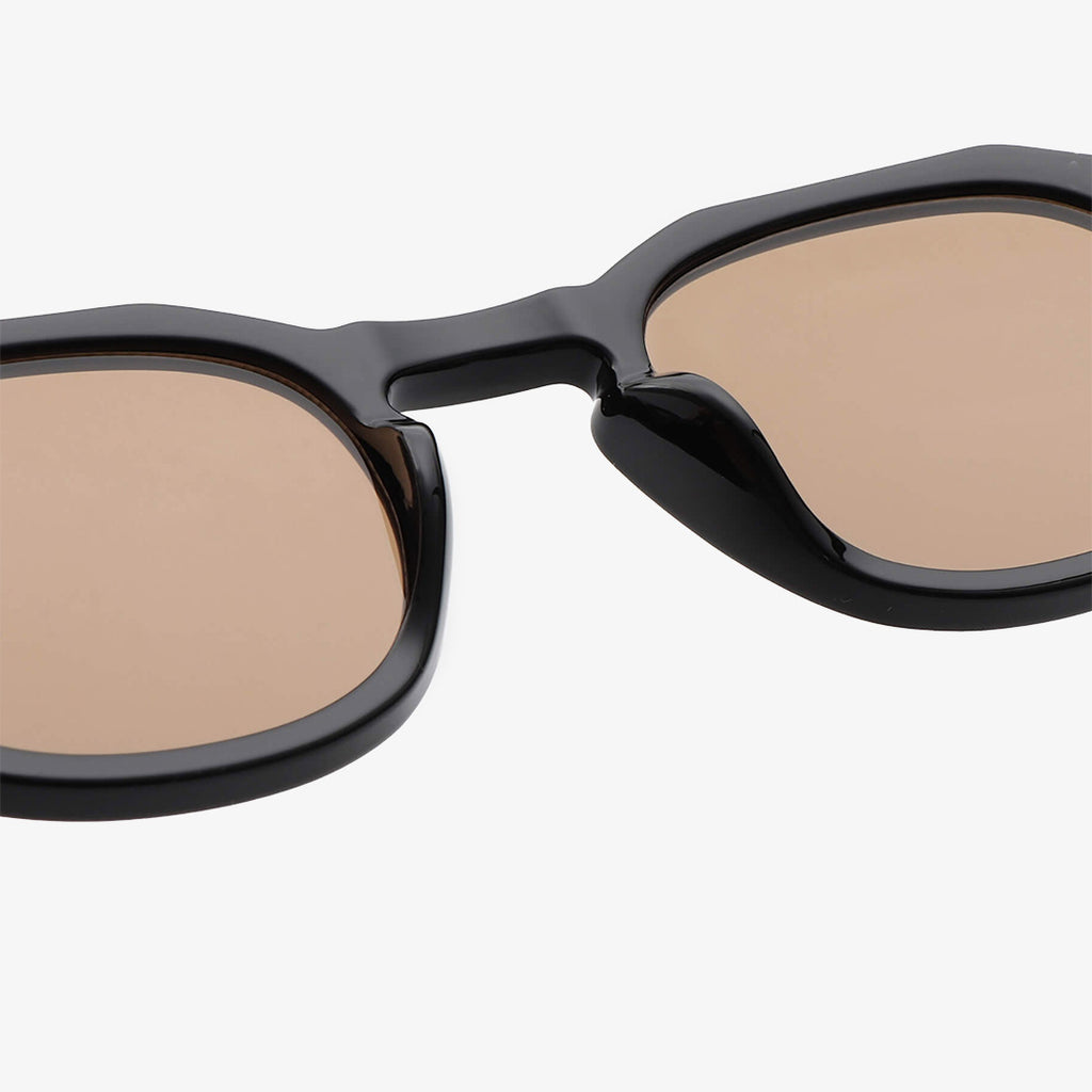 A. Kjaerbede Zan Sunglasses, Black, Detail Shot 3