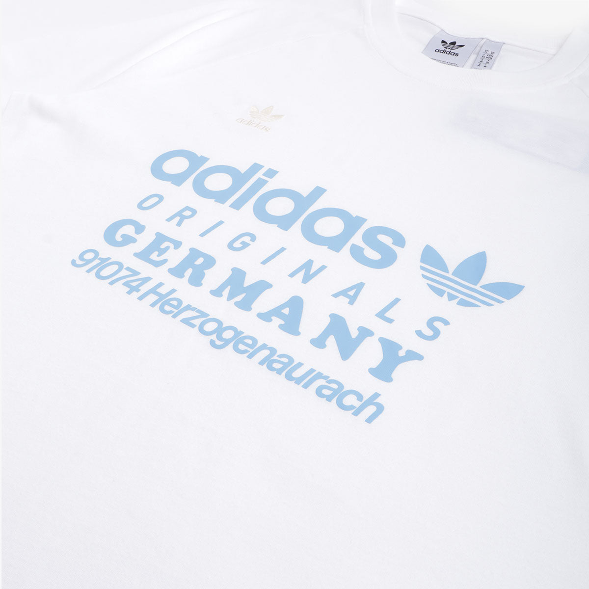 Adidas Originals GRF T-Shirt, White, Detail Shot 3