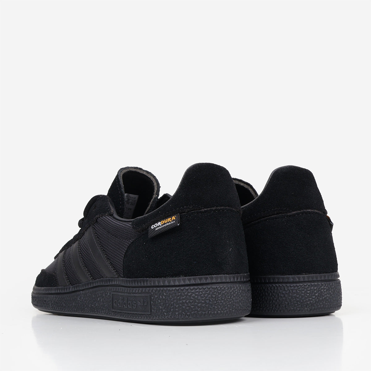 Heel and back view of the pair, Handball Spezial Shoes