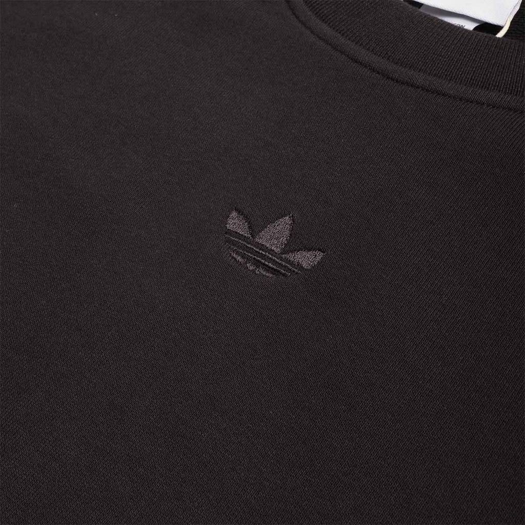 Adidas Originals Premium Essentials Crew Sweatshirt, Black, Detail Shot 3