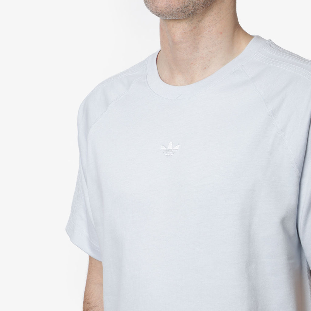 Adidas Originals Premium Essentials T-Shirt, Halo Blue, Detail Shot 2