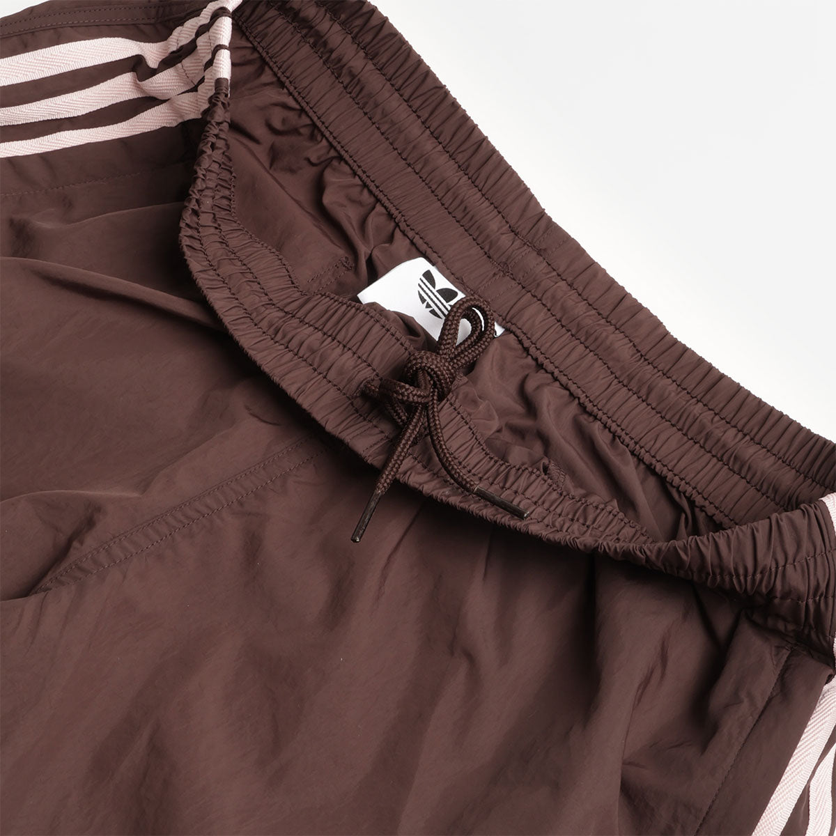 Adidas Originals Sprinter Shorts, Aurora Coffee Sandy Pink, Detail Shot 3