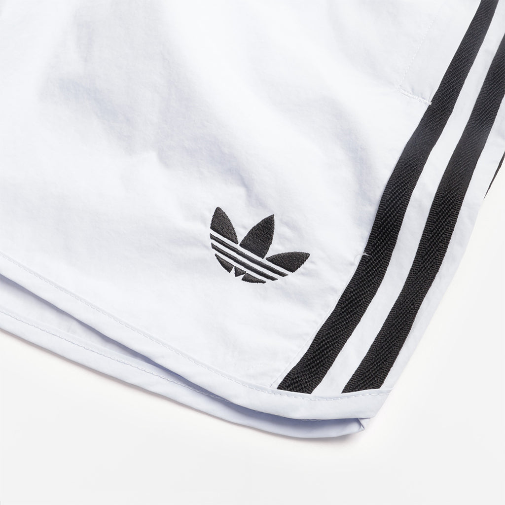 Adidas Originals Sprinter Shorts, Crystal Sky, Detail Shot 2