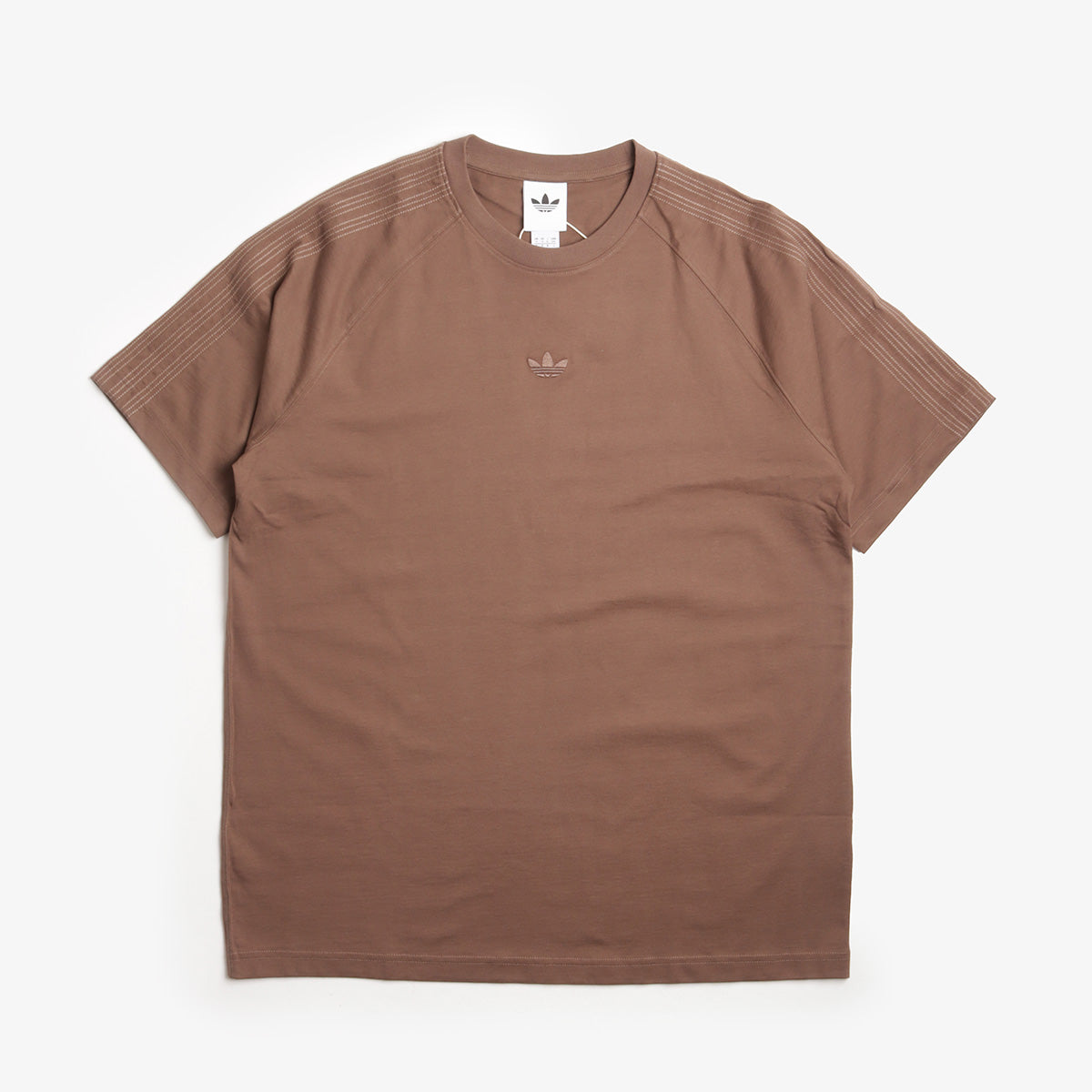 Adidas Originals Premium Essentials T-Shirt, Earth Strata, Detail Shot 1