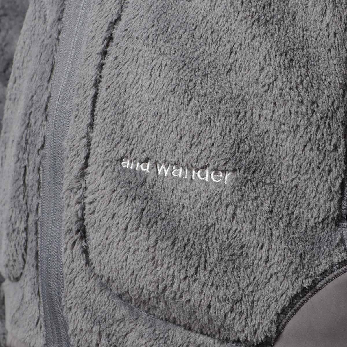 And Wander High Loft Fleece Jacket, Dark Grey, Detail Shot 11
