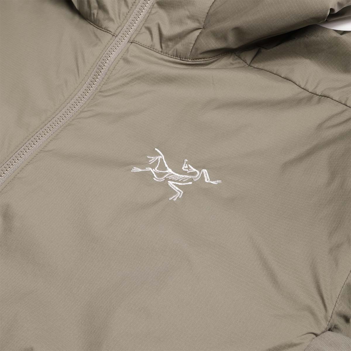 Arc'teryx Atom Hoodie, Forage, Detail Shot 4