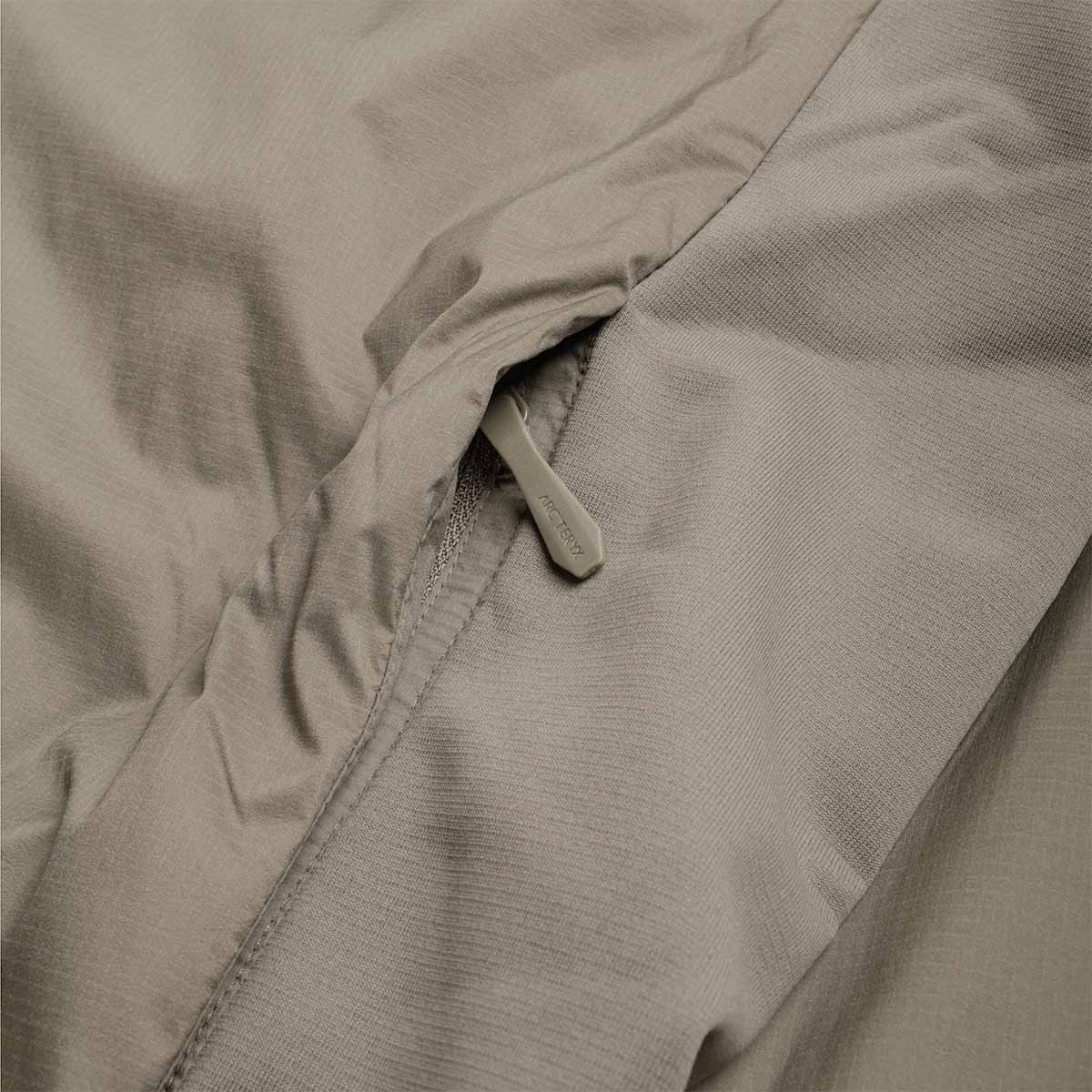 Arc'teryx Atom Hoodie, Forage, Detail Shot 6