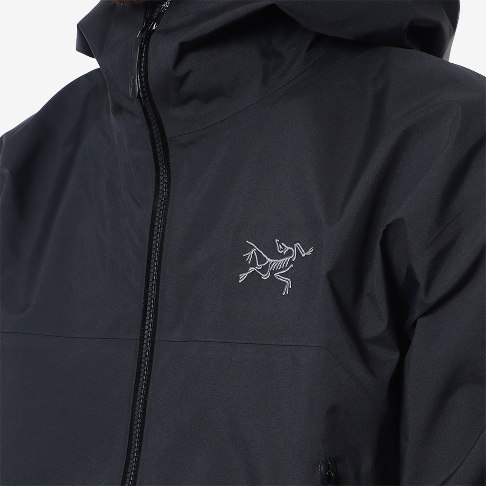 Arc'teryx Beta Jacket, Black, Detail Shot 8