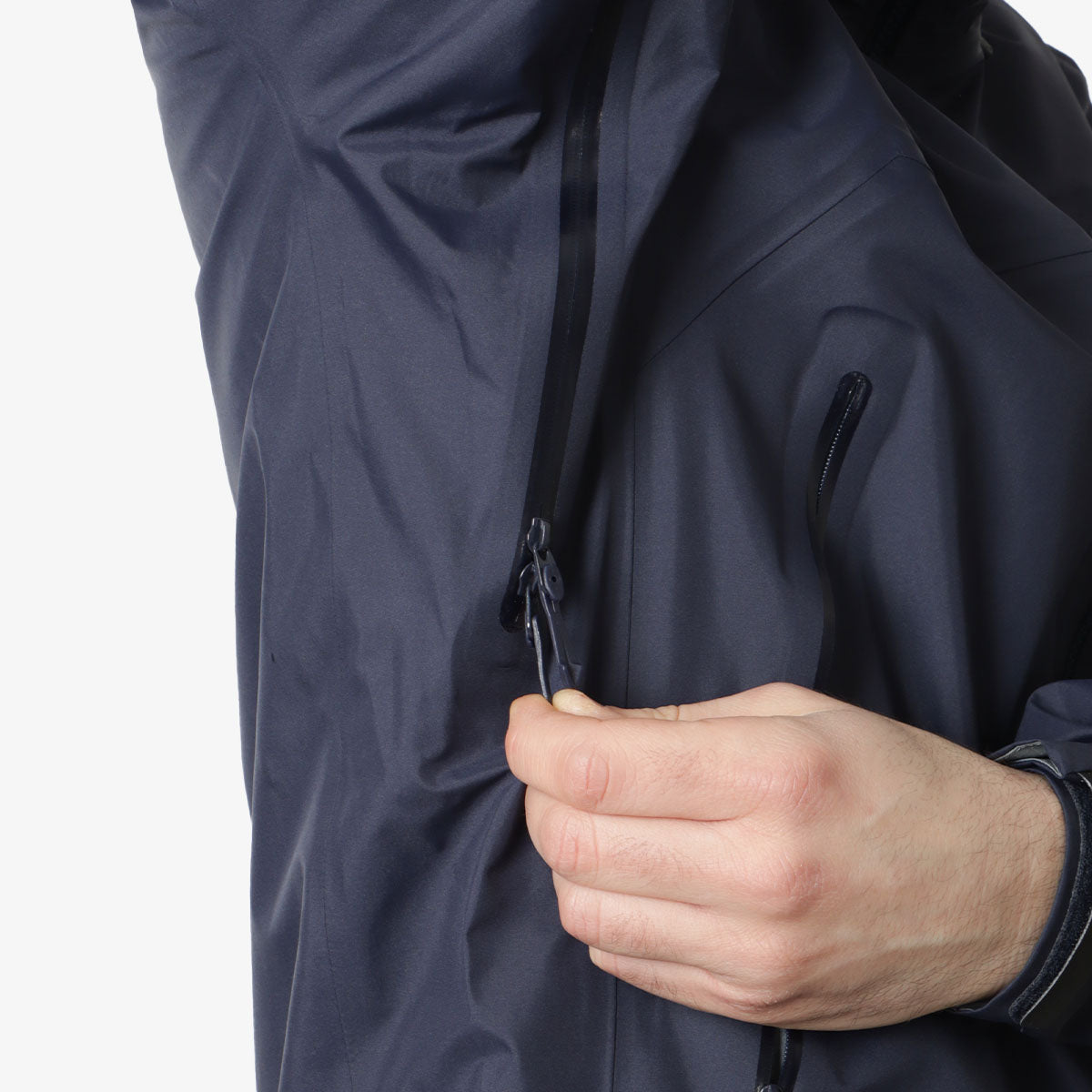 Arc'teryx Beta SL Jacket, Black Sapphire, Detail Shot 5