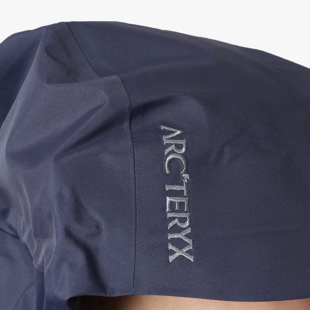 Arc'teryx Beta SL Jacket, Black Sapphire, Detail Shot 6