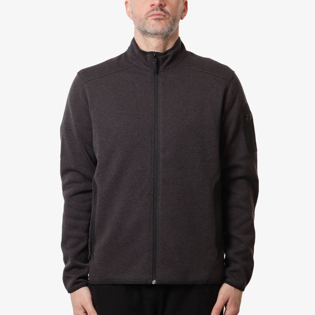 Arc'teryx Covert Cardigan, Black Heather II, Detail Shot 1