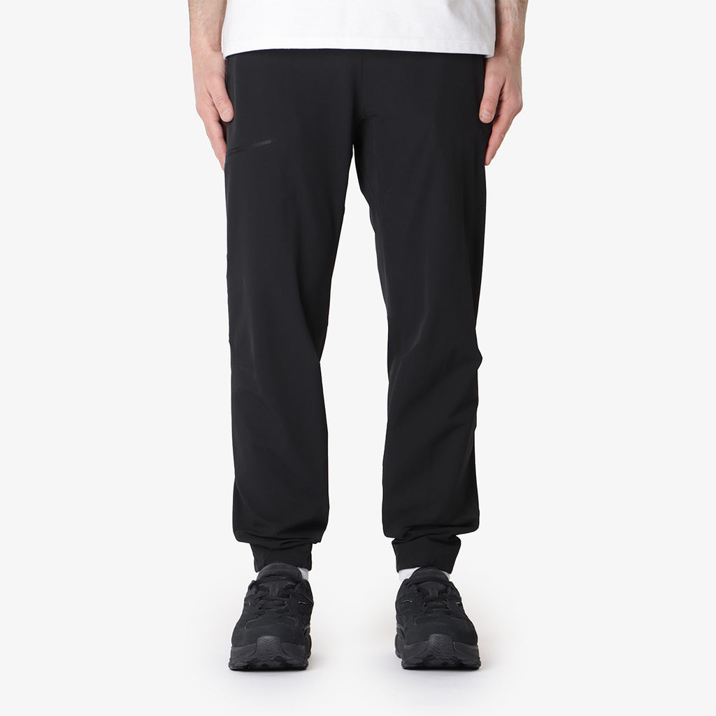 Arc'teryx Gamma Jogger, Black, Detail Shot 1