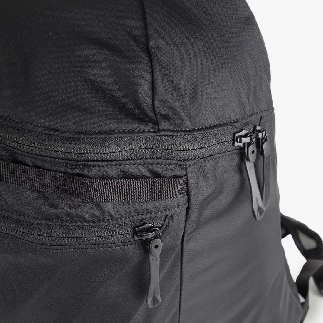 Arc'teryx Heliad 15 Backpack, Black, Detail Shot 5
