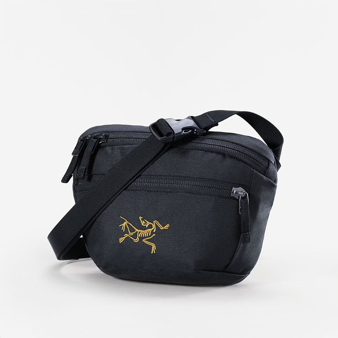 Arc'teryx Mantis 1 Waist Pack, 24K Black, Detail Shot 1