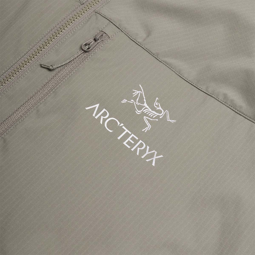 Arc'teryx Squamish Hoodie, Forage, Detail Shot 2