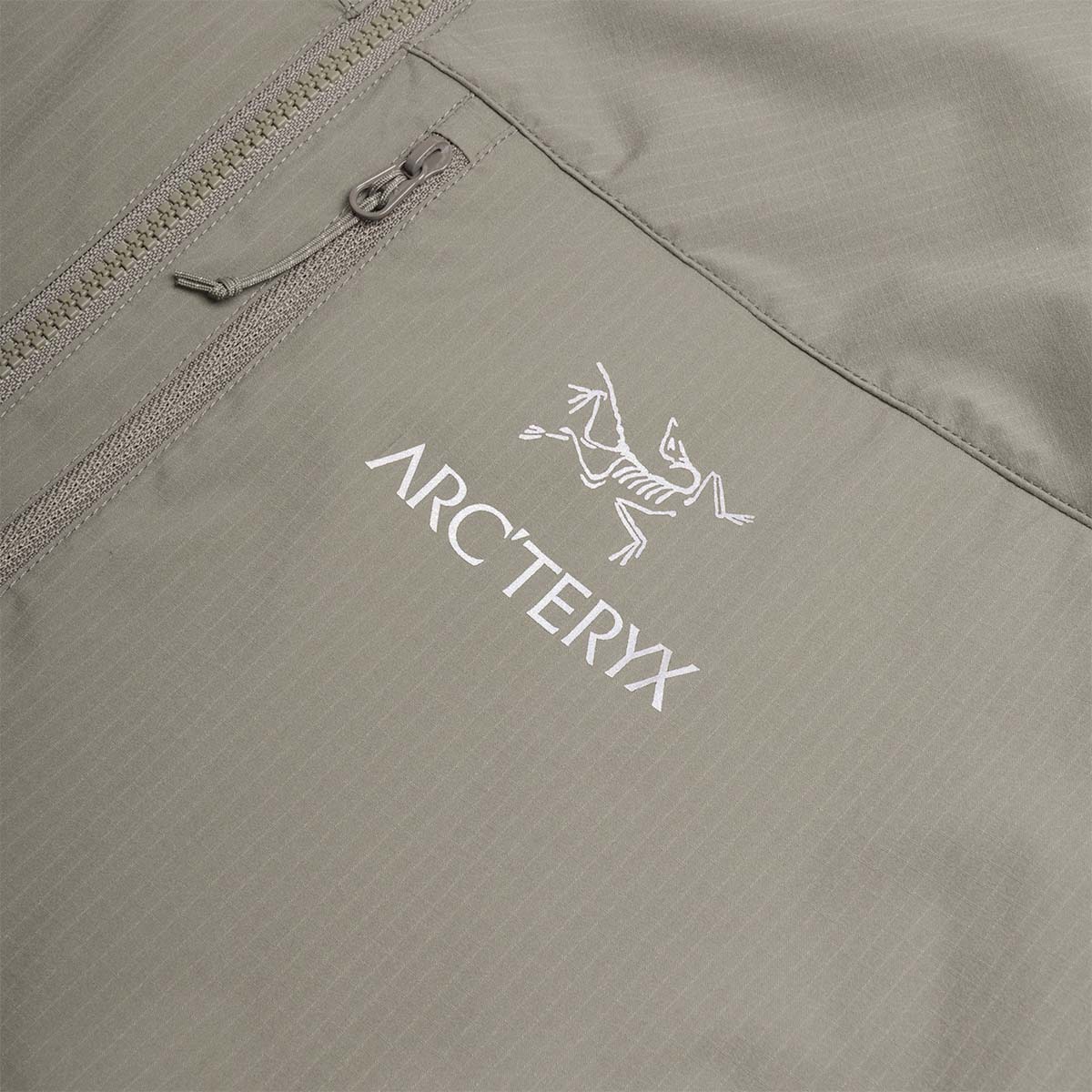 Arc'teryx Squamish Hoodie, Forage, Detail Shot 2