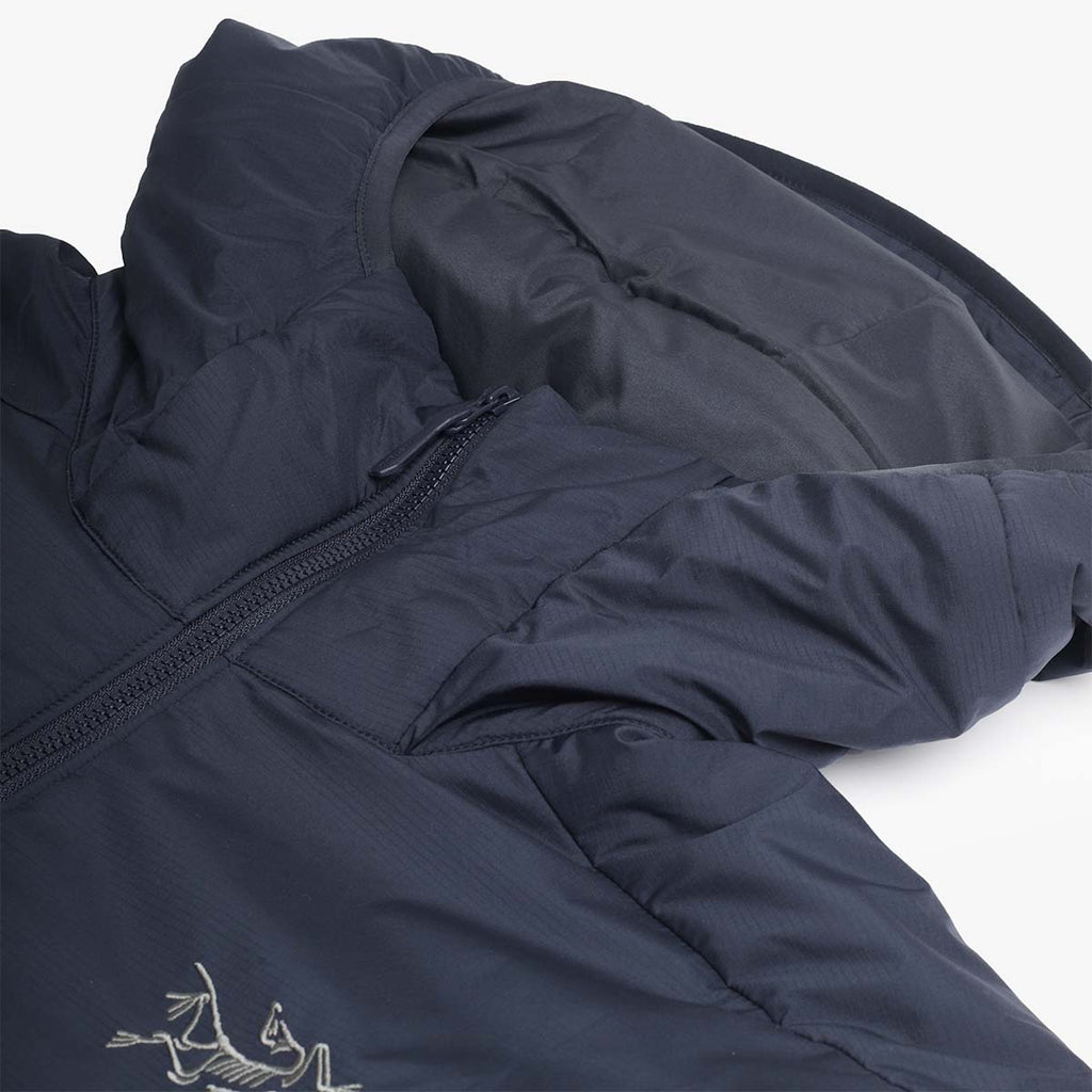 Stretch side panel and insulated body detail, Arc'teryx Atom Hoodie