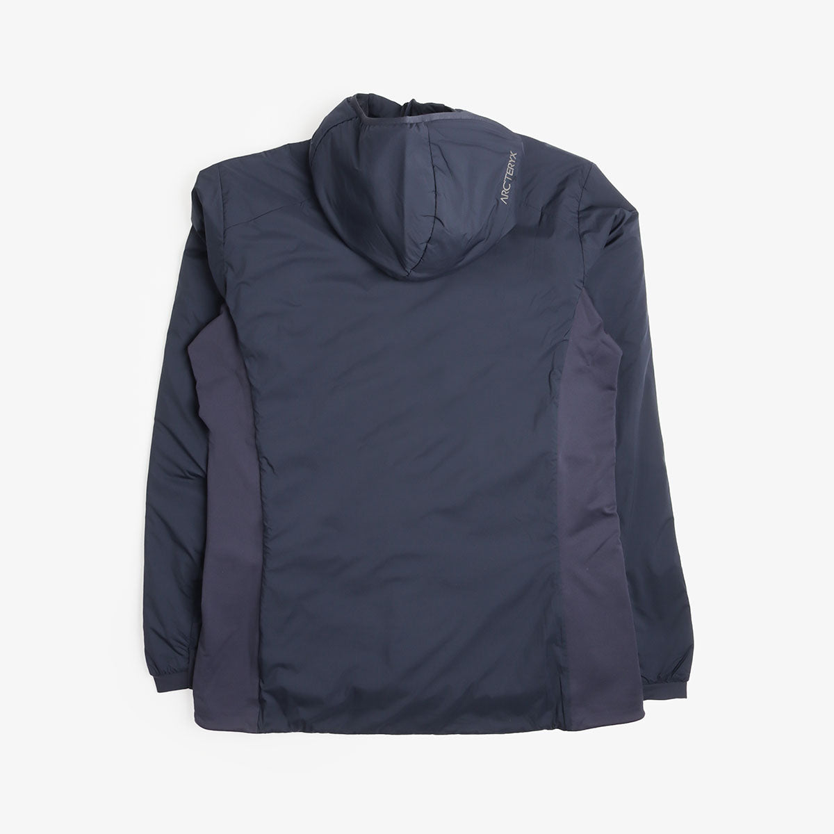 Arc'teryx Atom Hoodie - Black Sapphire – Urban Industry