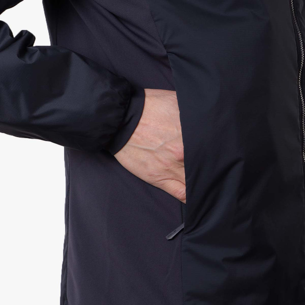 Arc'teryx Atom Hoodie, Black Sapphire, Detail Shot 3
