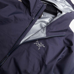 thumbnail Arc'teryx Beta Jacket, Black Sapphire, Detail Shot 3