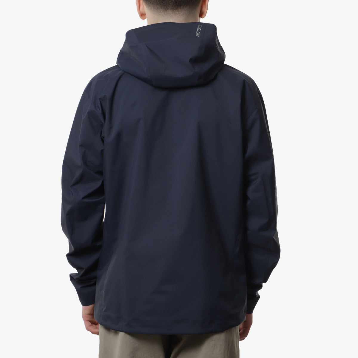 Arc'teryx Beta Jacket, Black Sapphire, Detail Shot 9