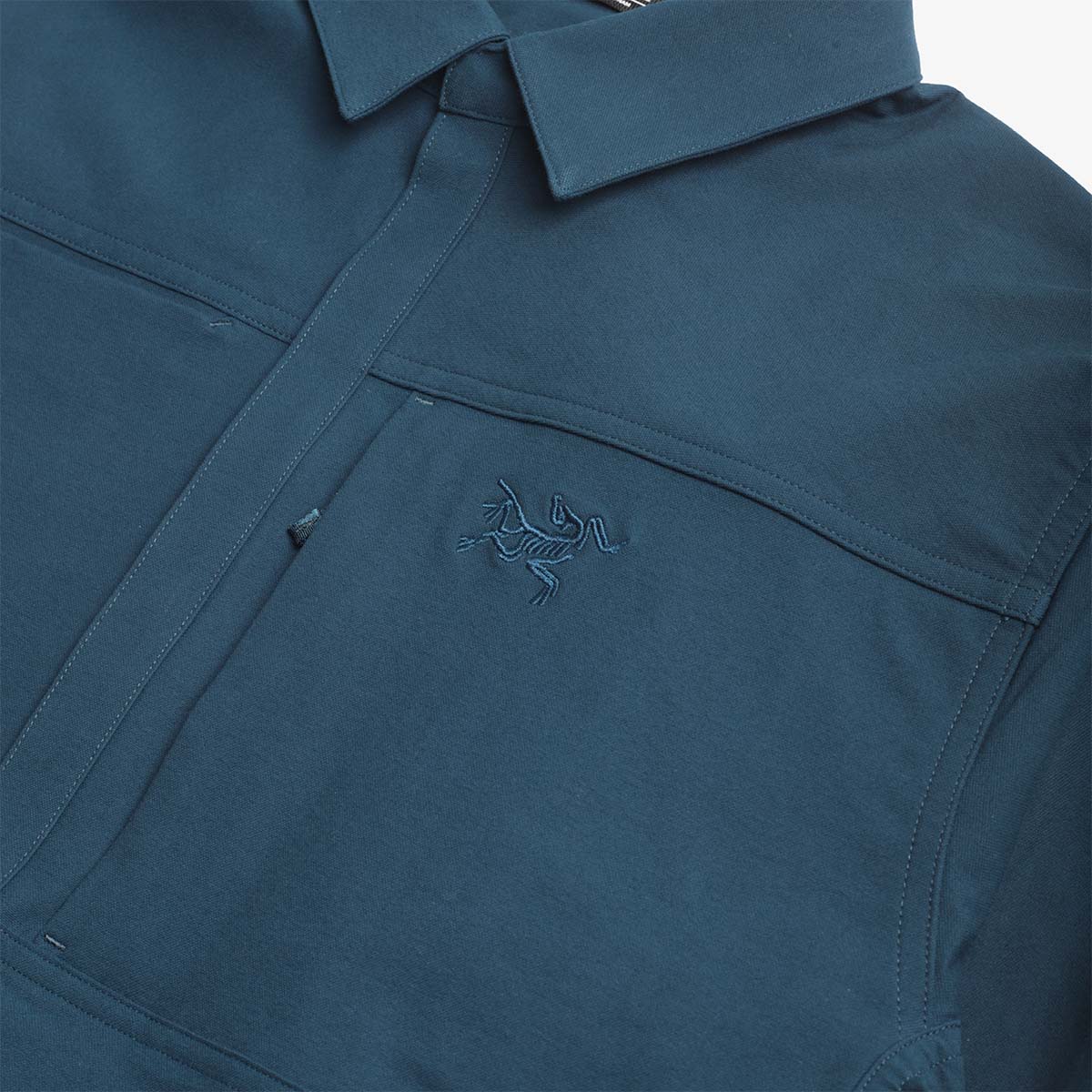 Arc'teryx Cronin Cotton Overshirt, Nightscape, Detail Shot 2