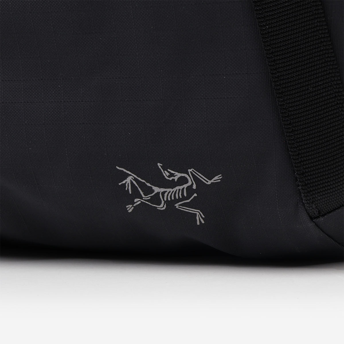Arc'teryx Granville Shoulder Bag, Black, Detail Shot 2