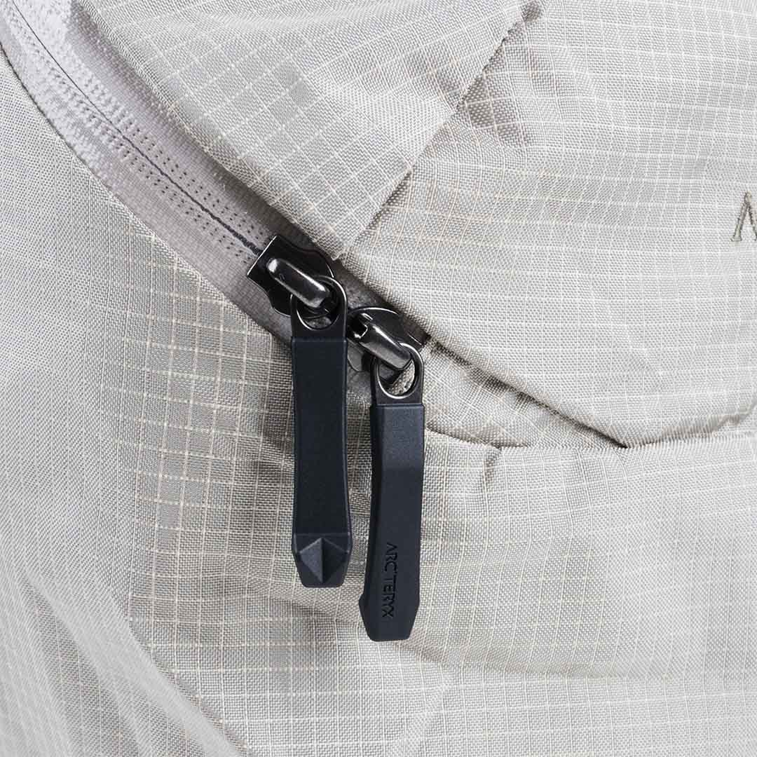 Arc'teryx Konseal 15 Backpack