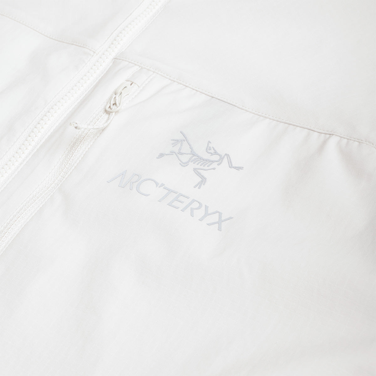 main Arc'teryx Squamish Hoodie, Arctic Silk, Detail Shot 3