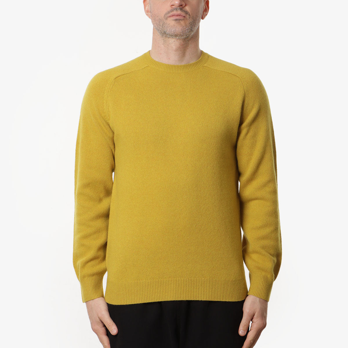 Beams Plus 9G Crew Knit, Mustard, Detail Shot 1