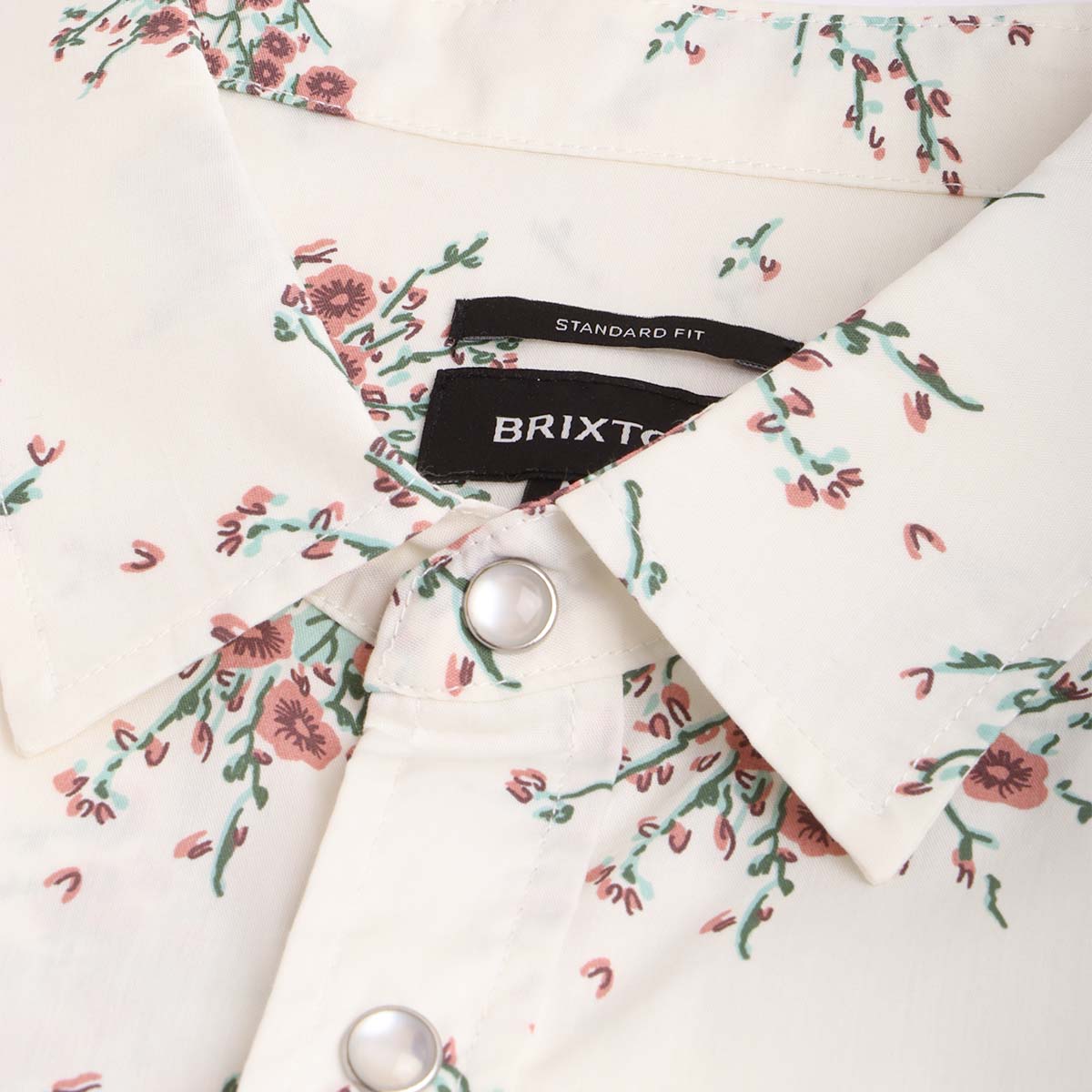 Brixton Wayne Woven Shirt, Off White Wild Floral, Detail Shot 2