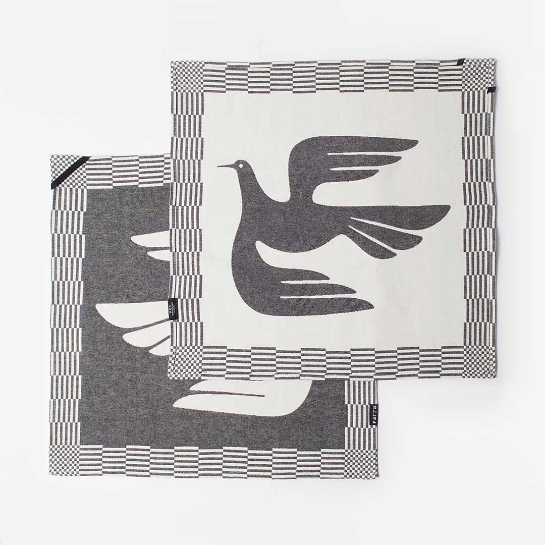 By Parra Infinite Kitchen Bird Towel Set, Black, Detail Shot 1