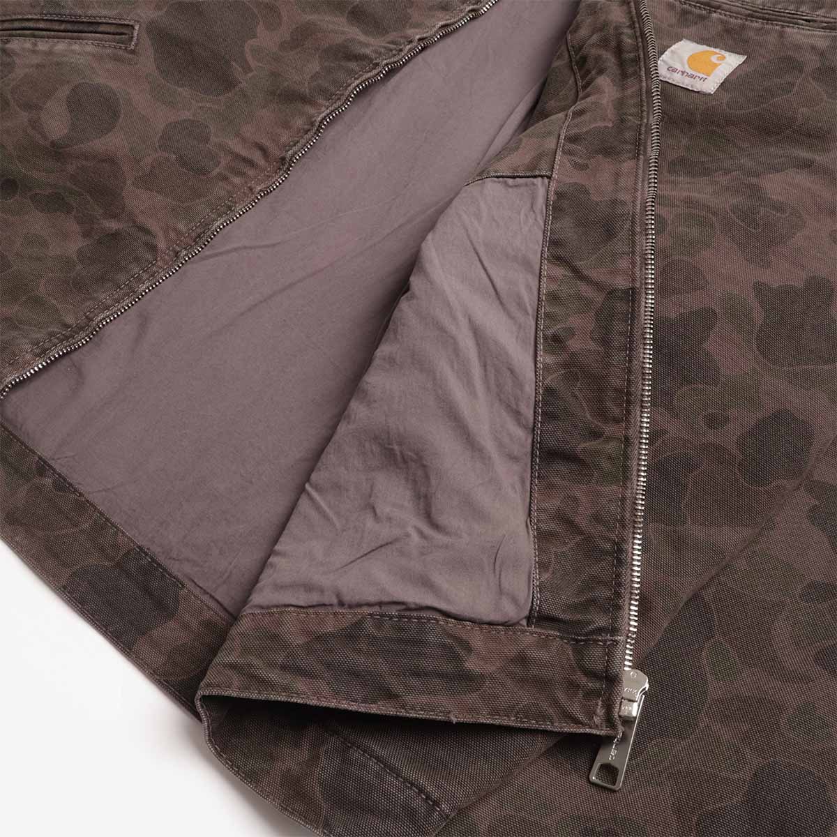 main Carhartt WIP Duck Detroit Jacket, Camo Duck Green Porphyry (Garment Dyed), Detail Shot 4