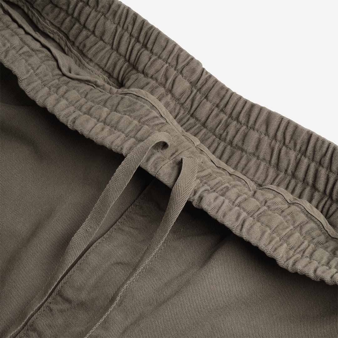 main Carhartt WIP Flint Pant, Leaf (Garment Dyed), Detail Shot 3