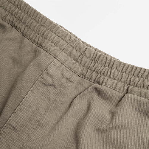Carhartt WIP Flint Shorts, Leaf (Garment Dyed), Detail Shot 2