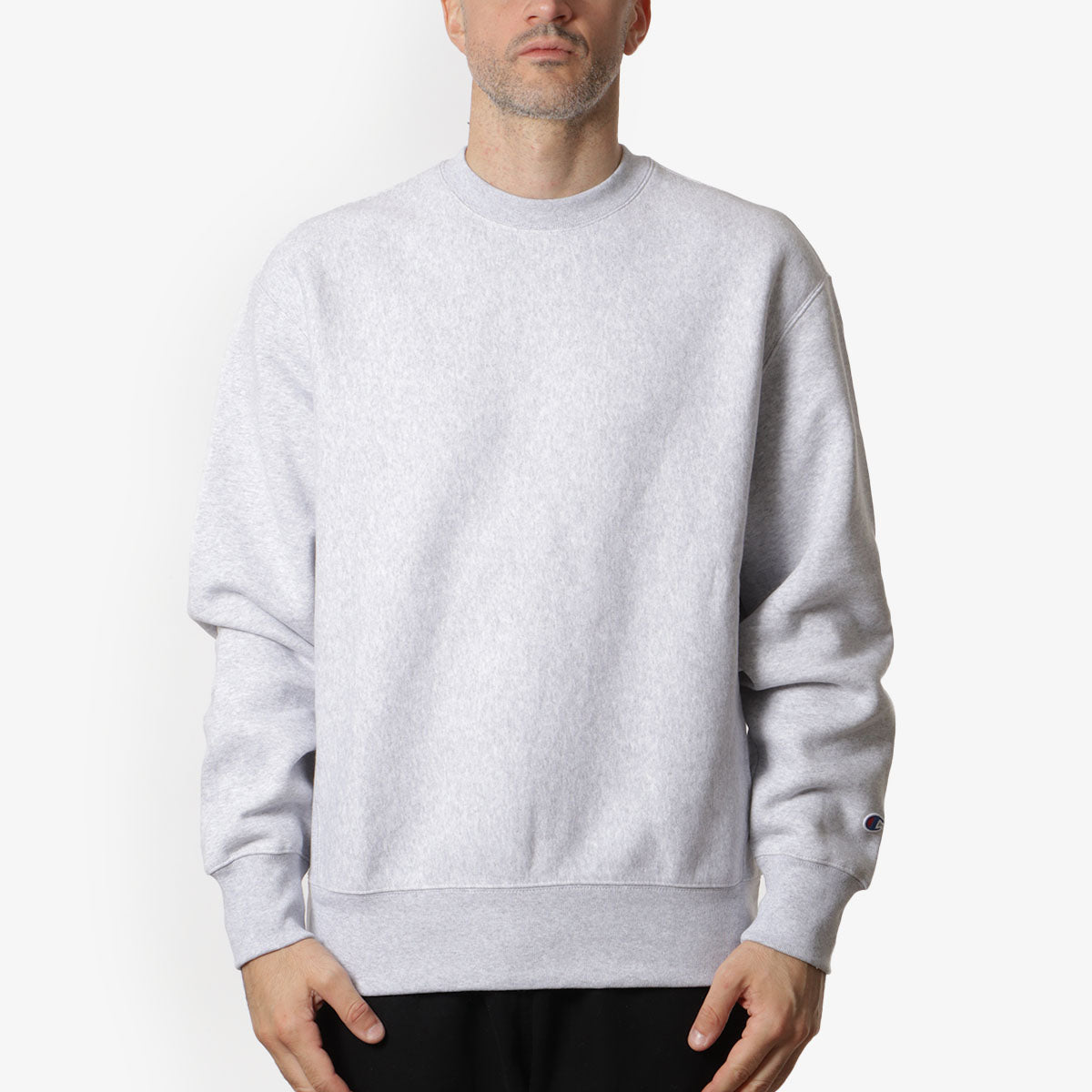 main Champion Reverse Weave Crewneck Sweatshirt, Light Grey, Detail Shot 1