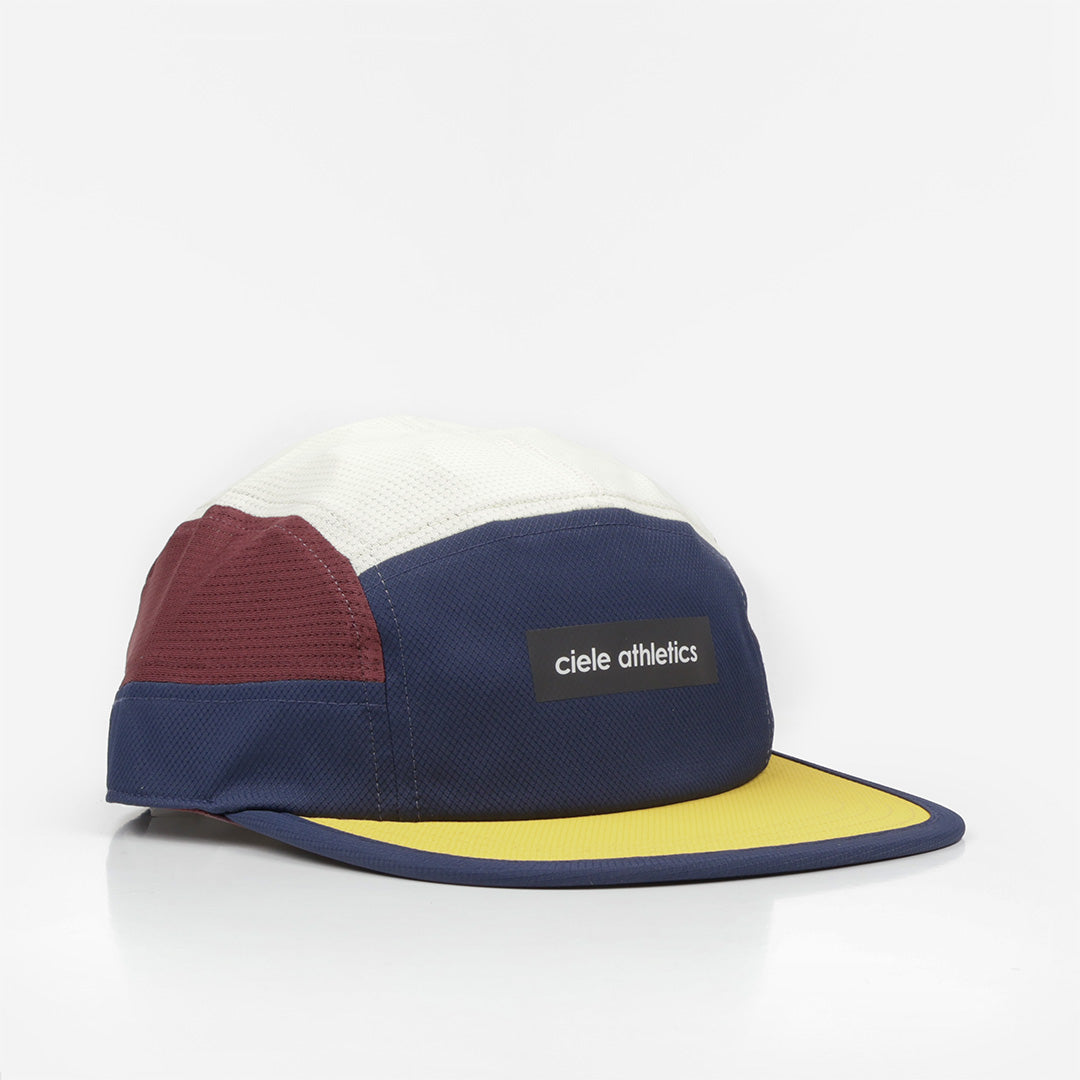 Ciele GOCap Field Iconic Bar Cap, Deep Space   Dark Wine Red, Detail Shot 1