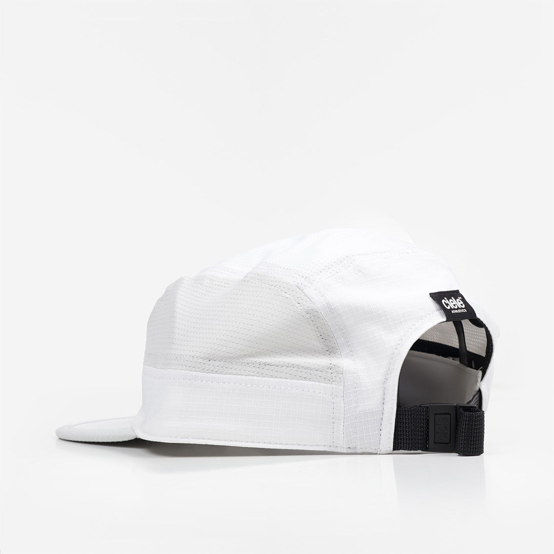 Ciele GOCap Field Iconic Bar Cap, White Light Grey, Detail Shot 2