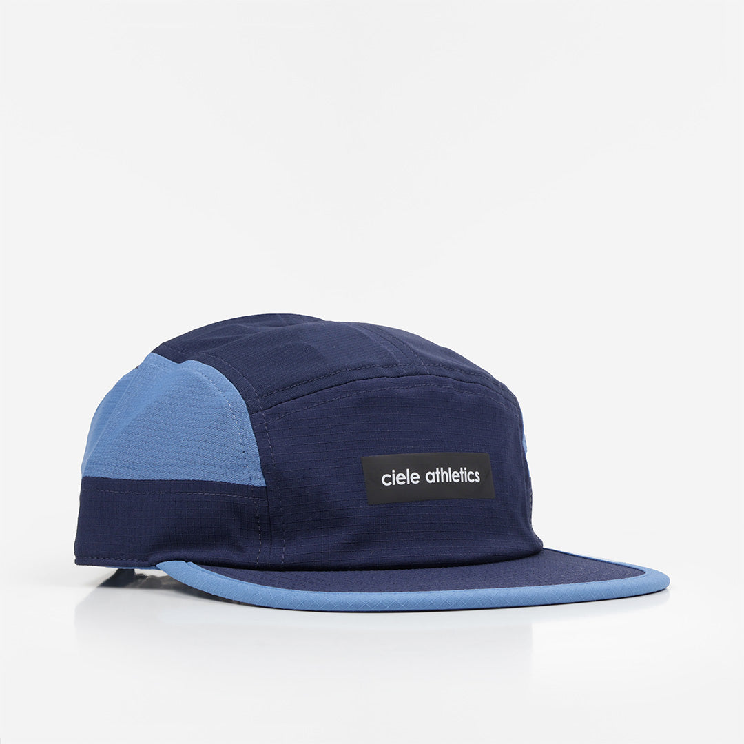 main Ciele GOCap Field Iconic Bar Cap