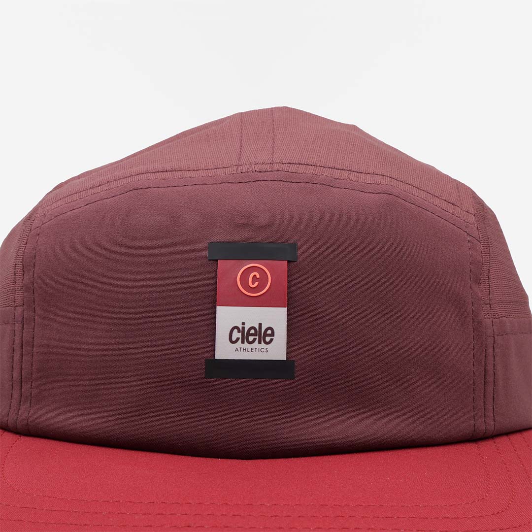 main Ciele GOCap SC Comp C Cube Cap, Dark Wine Red, Detail Shot 3