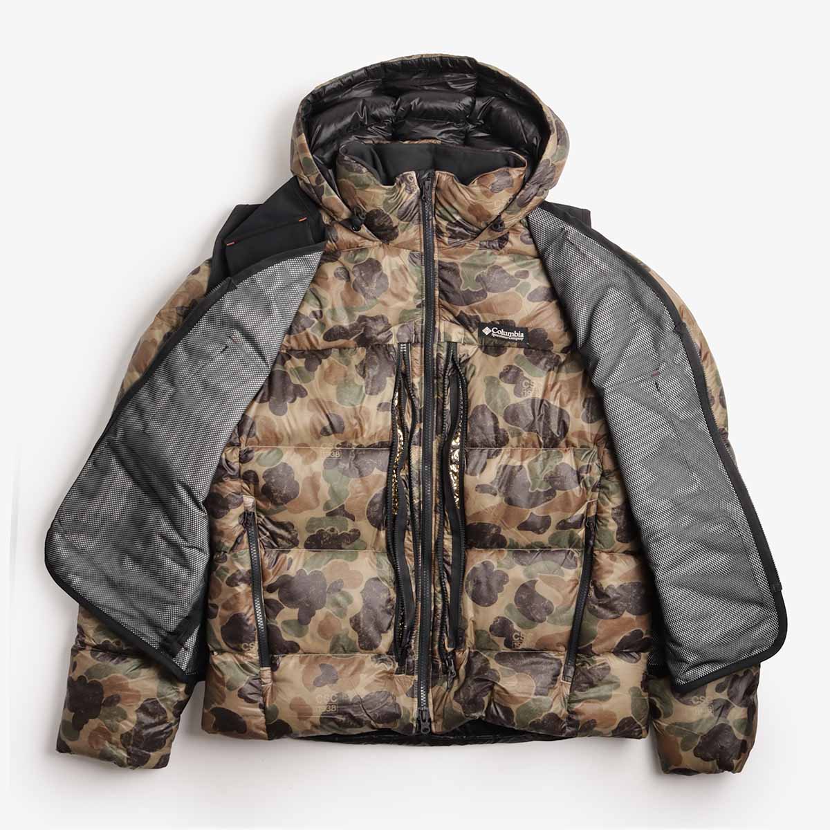 Columbia CSC1938 Dually Mountain Outerchange Jacket, British Tan Duck Camo, Detail Shot 2
