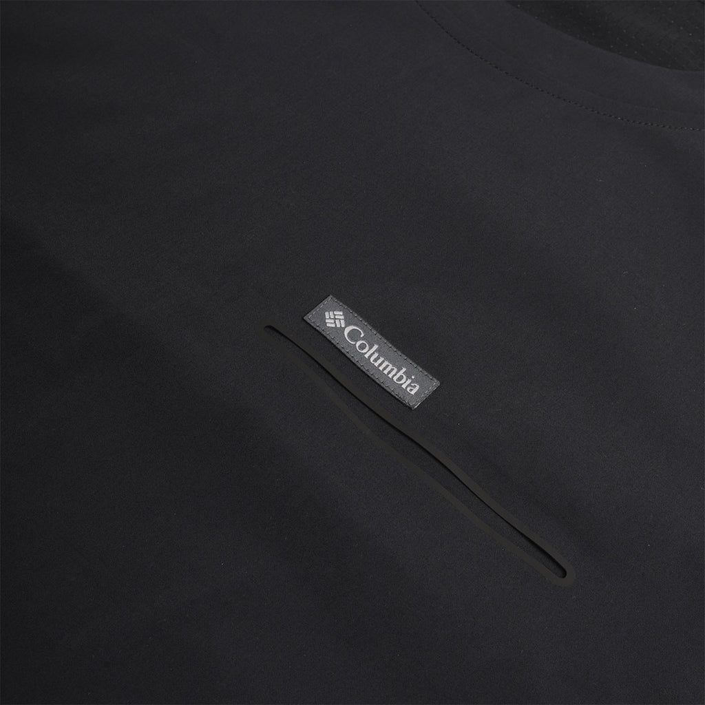 Columbia Chill Creek Woven T-Shirt, Black, Detail Shot 3