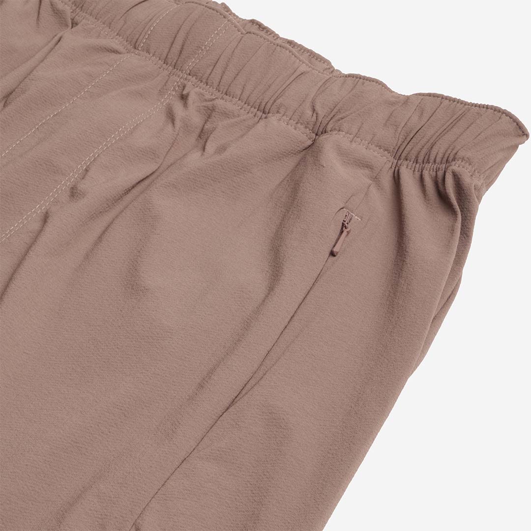 Columbia Granite Point Scout Pant, Iron, Detail Shot 2