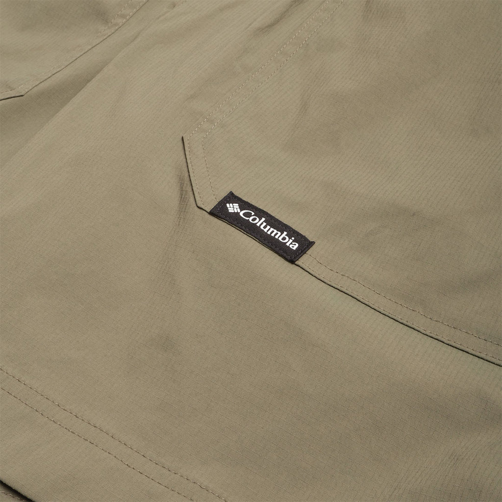 Columbia Landroamer Scout Shorts, Stone Green, Detail Shot 2