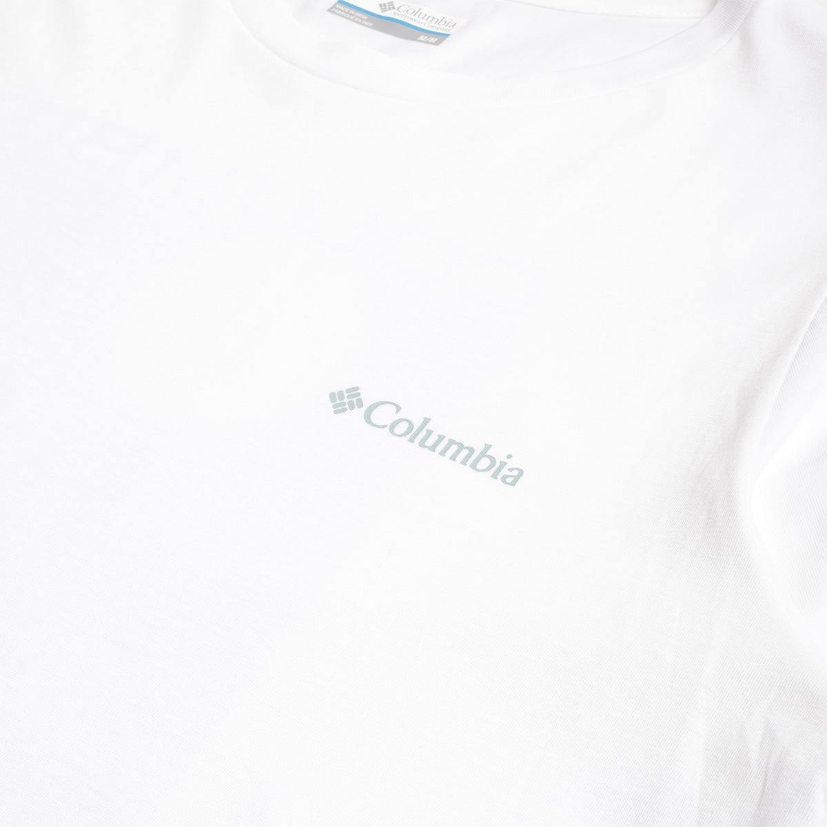 main Columbia Rapid Ridge Back Graphic II T-Shirt, White Framed Landscape, Detail Shot 3