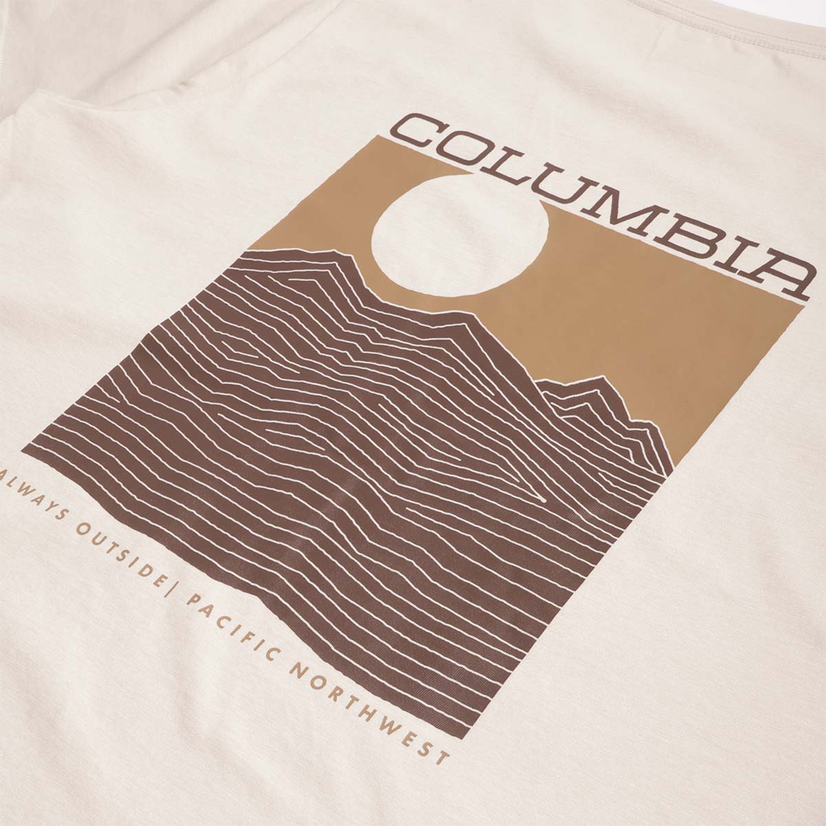 main Columbia Rapid Ridge Back Graphic II T-Shirt, Dark Stone Framed Landscape, Detail Shot 4